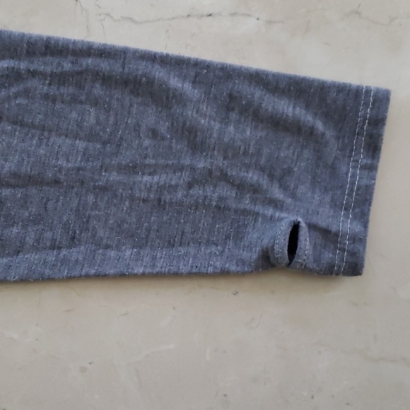 JUNIOR'S GREY FIREHOUSE T SHIRT TOP From DENNY'S - Picture 4 of 6